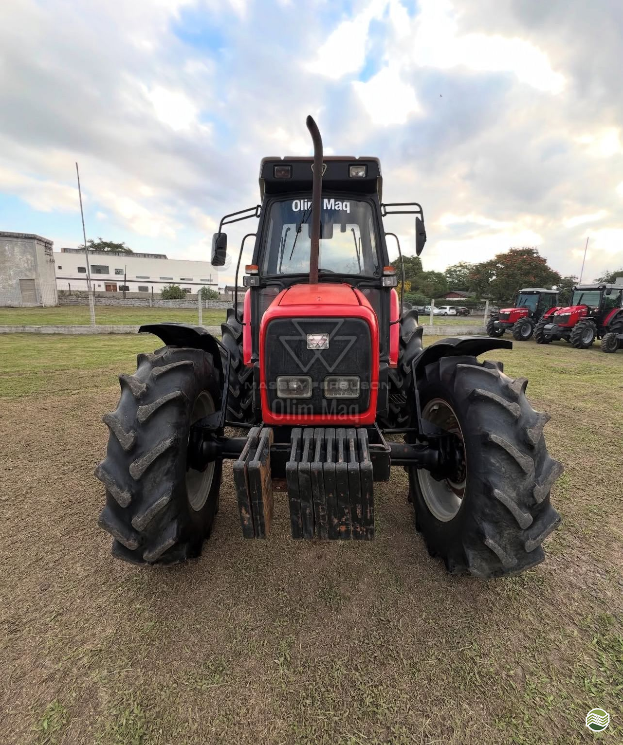 TRATOR MASSEY FERGUSON MF 5310 Tração 4x4 Olim Maq - Massey ARARANGUA SANTA CATARINA SC